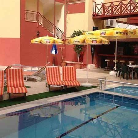 Apartmanhotel Baronessa 3*