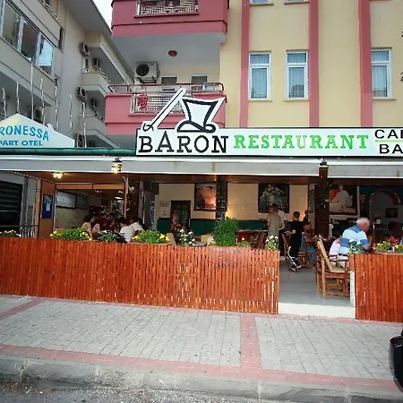 Baronessa Αλάνια