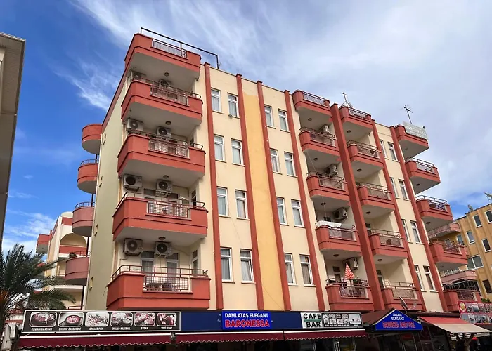 Lägenhetshotell Baronessa 3*